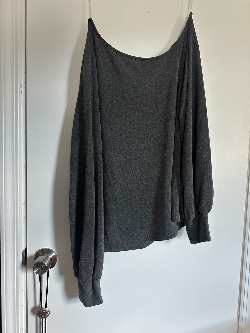 Vici Off-Shoulder Long Sleeve Top - Gray- Woman’s Size XL